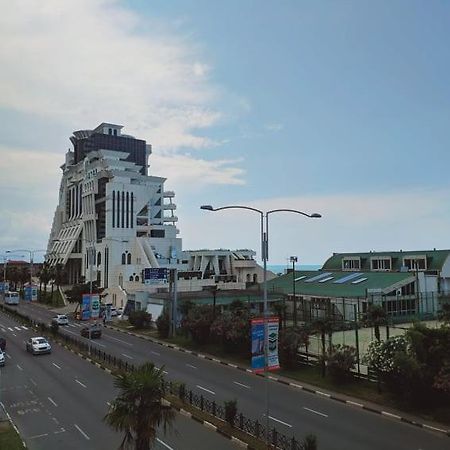 Giorgis Home Batumi Bagian luar foto